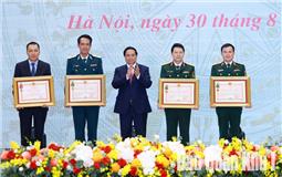 MB vinh dự đón nhận Huân chương Bảo vệ Tổ quốc hạng Nhất tại Hội nghị “80 năm Doanh nghiệp đồng hành cùng đất nước”